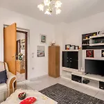 Apartament Seaview Micika Krk Island-happy
